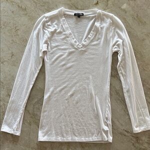 Fashion Nova White V-Neck Long Sleeve Top, Size M